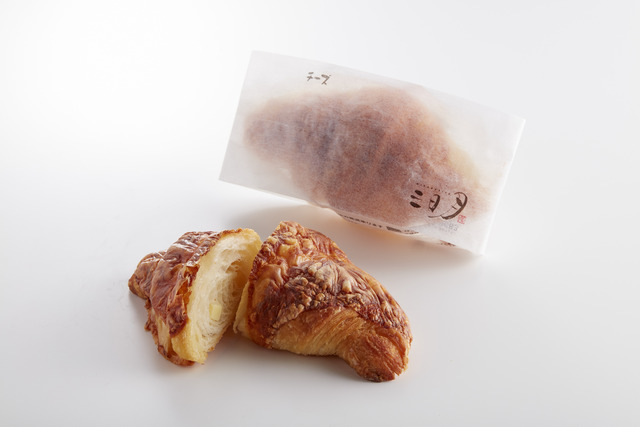 クロワッサン　チーズ